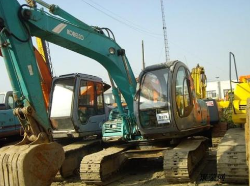 挖掘機(jī)陷車(chē)，你需要了解以下方法