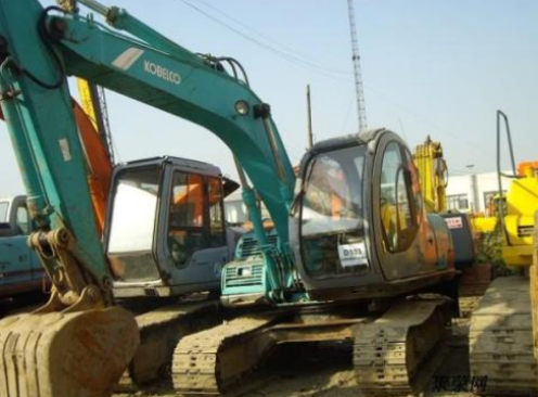 挖掘機陷車，你需要了解以下方法